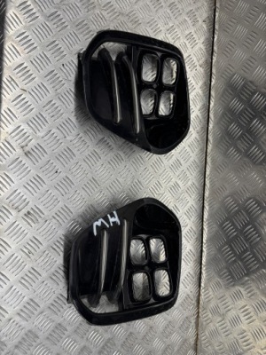 Kia sportage iv решітка протитуманної фари led хром права ліва фото №1