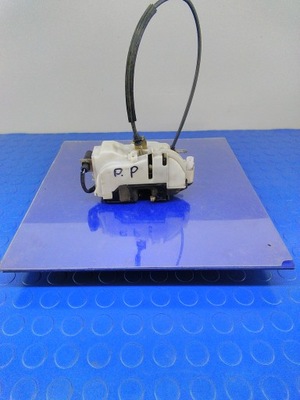 Seat cordoba i lift замок дверь перед правый фото №1