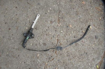 Volvo s60 2.4 b 04r помпа сцепления 8636540 фото №1