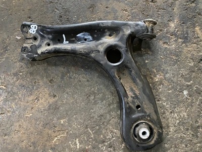 88 skoda rapid важіль передній лівий 6r0407151f фото №1