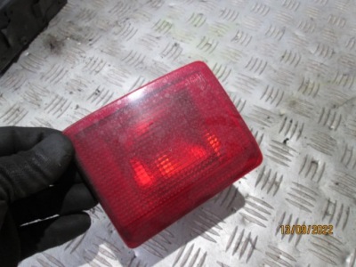 Лампа правий задня w кришка peugeot 407 sw 9646507380 фото №1