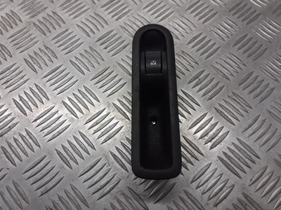 Панель стекло правый задняя renault megane ii 156013870 фото №1