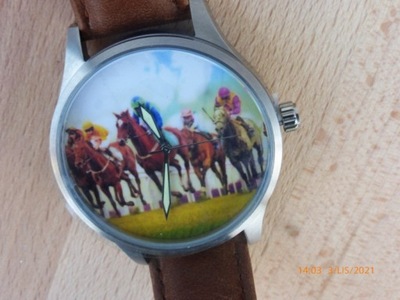 Zegarek dla miłośnika wyścigów konnych koni