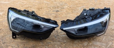 Audi q3 фара правий ліва передня перед full led 83a фото №1