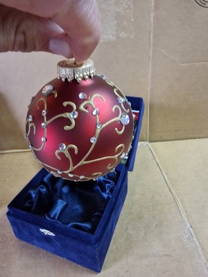 bąbka bąbki 8cm ozdoby świąteczne czerwone kryształki etui prezent