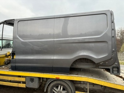Renault trafic 3 2014- крила ліва четвертина бік довгий фото №1