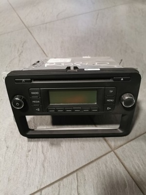 Радіо skoda rapid 12r фото №1