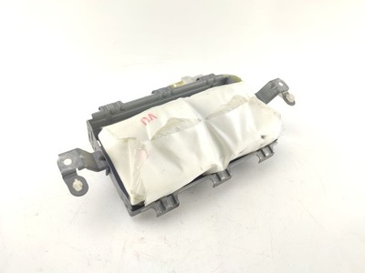 ПОДУШКА AIRBAG ПАСАЖИРА TOYOTA PRIUS III TG08B02001