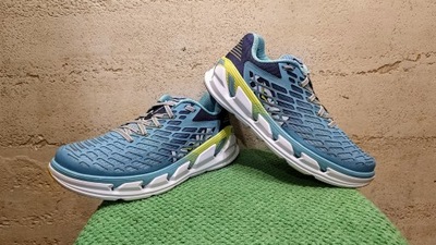 HOKA VANQUISH 3 STAN BARDZO DOBRY