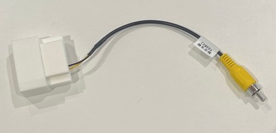 ADAPTADOR PARA CÁMARA RETROVISOR CHRYSLER 300M 2002-2004  