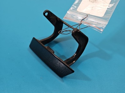 Заглушка распылителя левая mercedes ml w164 a1648600108 фото №1