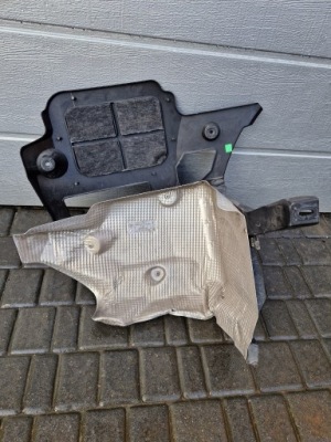 Защита глушителя левая panamera 971.807.453 фото №1