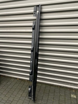 Молдинг порог правая mercedes a klasa 177 amg фото №1