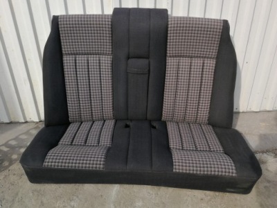 Спинка оббивка заднє сидіння mercedes w124 cabrio 124 фото №1