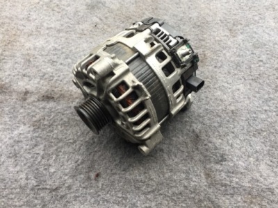 Генератор bmw 5 g30 g31 2.0d фото №1