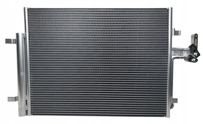 Радіатор кондиціонера range rover evoque 2011 - фото №1