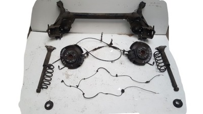 VIGA EJE SUSPENSIONES PARTE TRASERA MAZDA CX3  