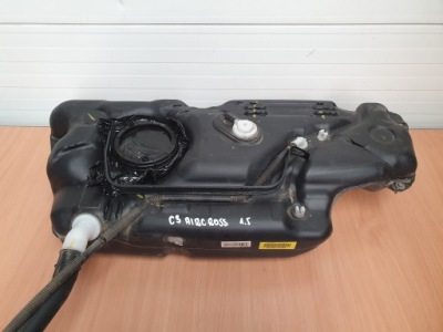 Бак топлива bak citroen c3 iii aircross 9826377280 1.5 blue hdi фото №1