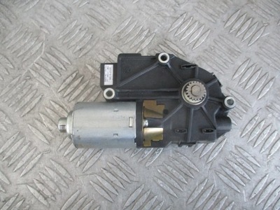 Моторчик панорамы peugeot 407 04-11r фото №1