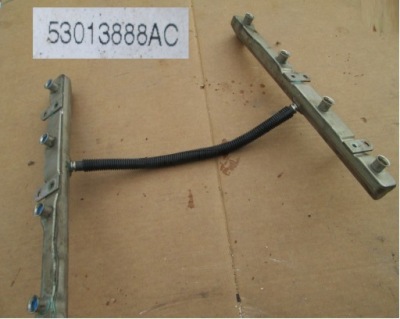 Dodge charger молдинг 5.7 challenger паливна фото №1