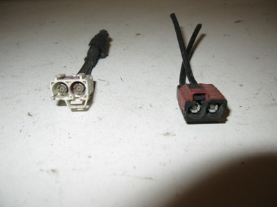 Штекер колодка з'єднувач mercedes волоконно-оптичний кабель rt59z009 фото №1