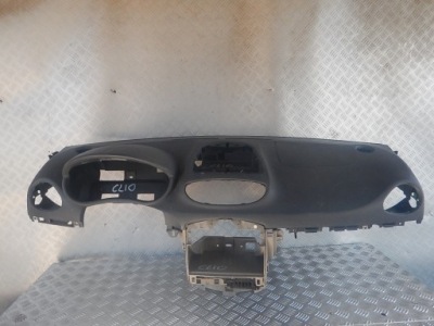 Renault clio iii панель приладів приладова консоль europa оригінал фото №1