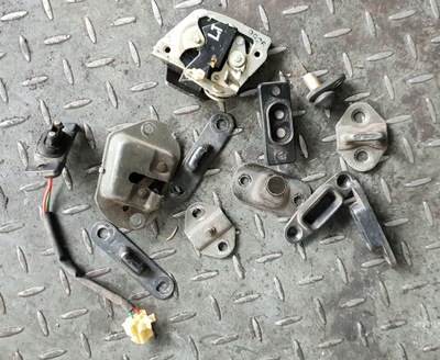 Замок двері лівий задня kia carnival i фото №1