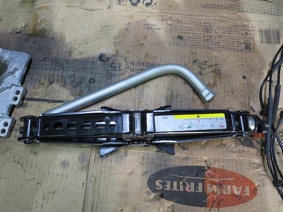 Домкрат audi a3 8v фото №1