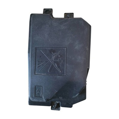 Крышка корпус предохранителей renault clio v captur ii 284b87246r фото №1