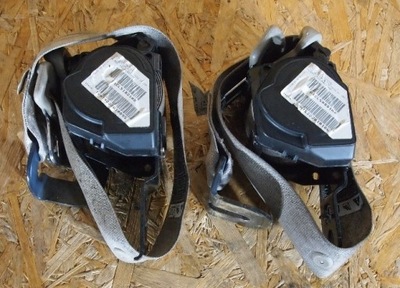 Pas безопасности правый перед jeep commander фото №1