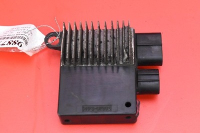 Блок керування вентилятора 89257-26020 lexus rx 2 ii 400h 3.3 v6 233 km 03-06 фото №1