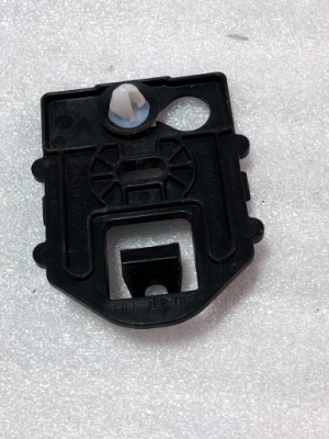 Citroen c3 picasso направляющая бампера кронштейн задняя фото №1