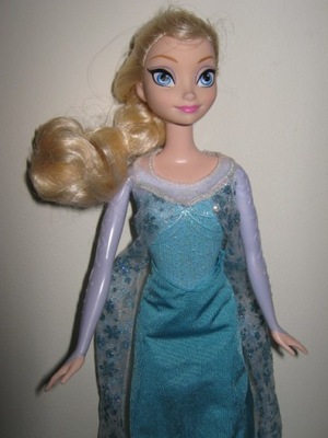 BARBIE LALKA SUPER MATTEL ELSA KRAINA LODU