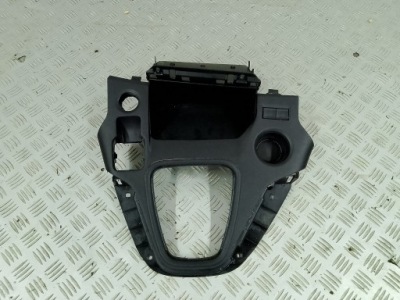 Peugeot partner iv k9 toyota proace консоль середня рамка 928001500zd фото №1