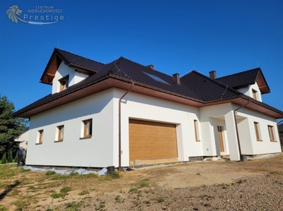 Dom, Ossy, Ożarowice (gm.), 322 m²