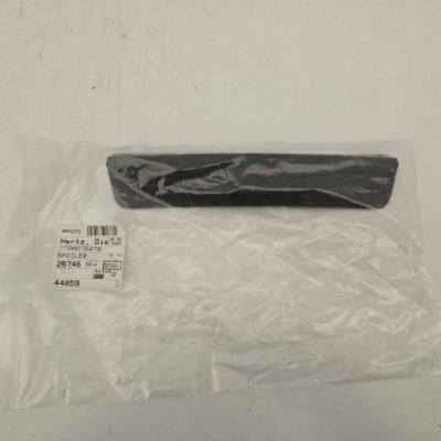 Накладка підкрилок ліва vw touran 1t0807547a nowa фото №1