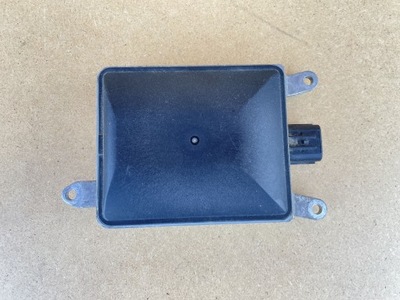 Mazda 3 bm асистент поперечина руху правий фото №1