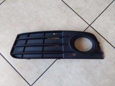 Решётка бампера - перед - audi a4 b8 - 08-12 фото №1