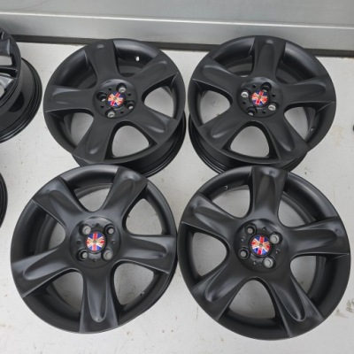 МИНИ R55 R56 R57 17
