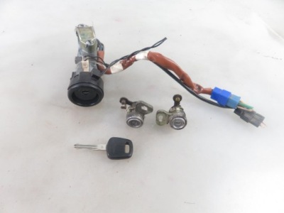 Замок зажигания вкладыши subaru impreza ii x1t25172 фото №1