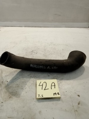Mercedes a-klasa w168 a1685280182 труба шланг інтеркулер фото №1