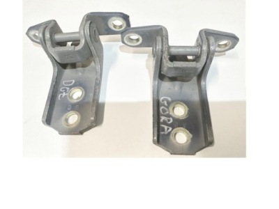 Suzuki vitara 2003r петля дверь перед правый оригинал фото №1