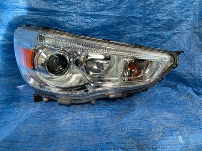 Mitsubishi asx права лампа передня звичайна фото №1