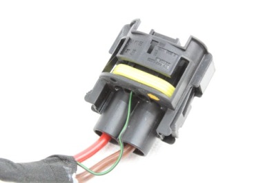 Штекер колодка вентилятора bmw f39 x2 f48 x1 f45 f46 f54 f55 f56 f57 f60 фото №1