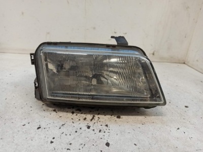 Audi a4 b5 eu лампа права передня 8d0941004e фото №1