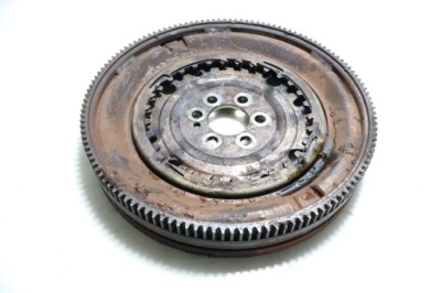 Колесо двухмассовый skoda octavia iii 1.6tdi фото №1