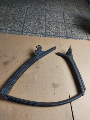 Прокладка кузовная дверь правый задняя góra audi a7 фото №1