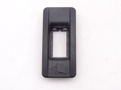 Iveco stralis hi-way 13- e6 рамка заглушка переключателей 504189090 фото №1