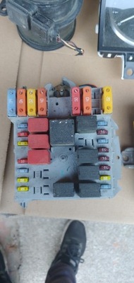 Коробка запобіжників alfa romeo 159 50510968 фото №1