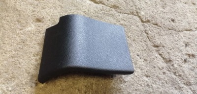 Skoda fabia ii защита консоли правая 5j1857145 фото №1